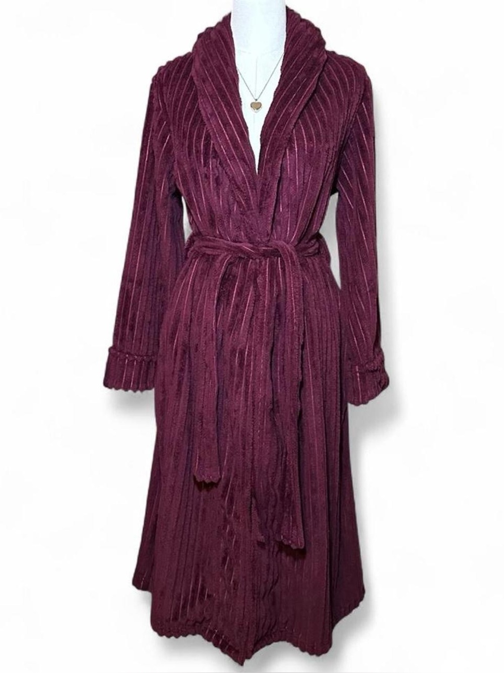 Secret Treasures Sleepwear Wine Burgundy Plush Ribbed Long Robe Loungewear Comfy